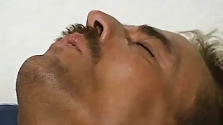 Rothaarige Milf aus den 90er auf der Couck gefickt